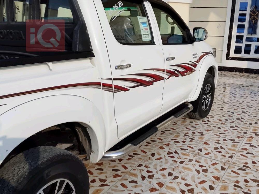 تويوتا هايلوكس